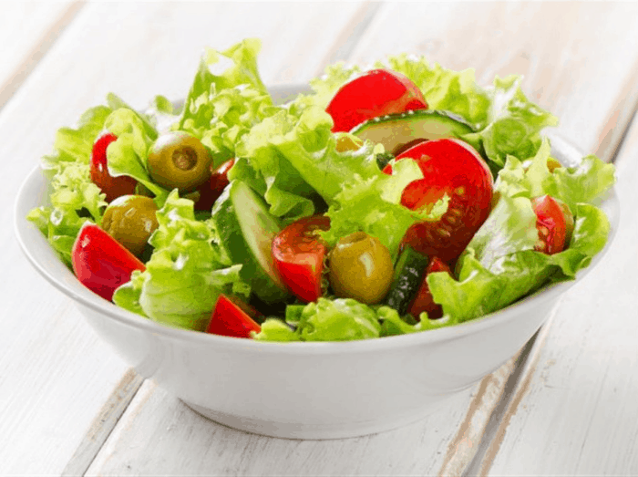salade de concombres et tomates